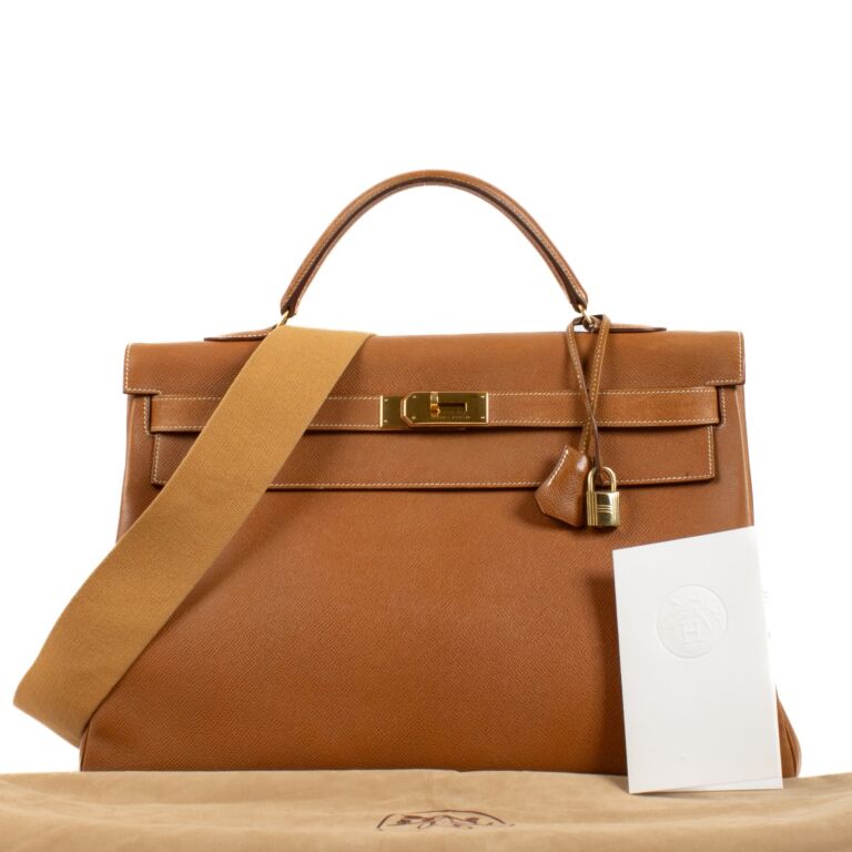 Hermès Kelly 40 Gold Courchevel GHW ○ Labellov ○ Buy and Sell