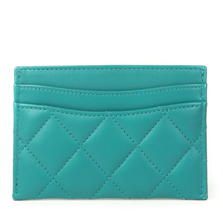 Chanel Turquoise Quilted Leather Card Holder ○ Labellov ○ Buy