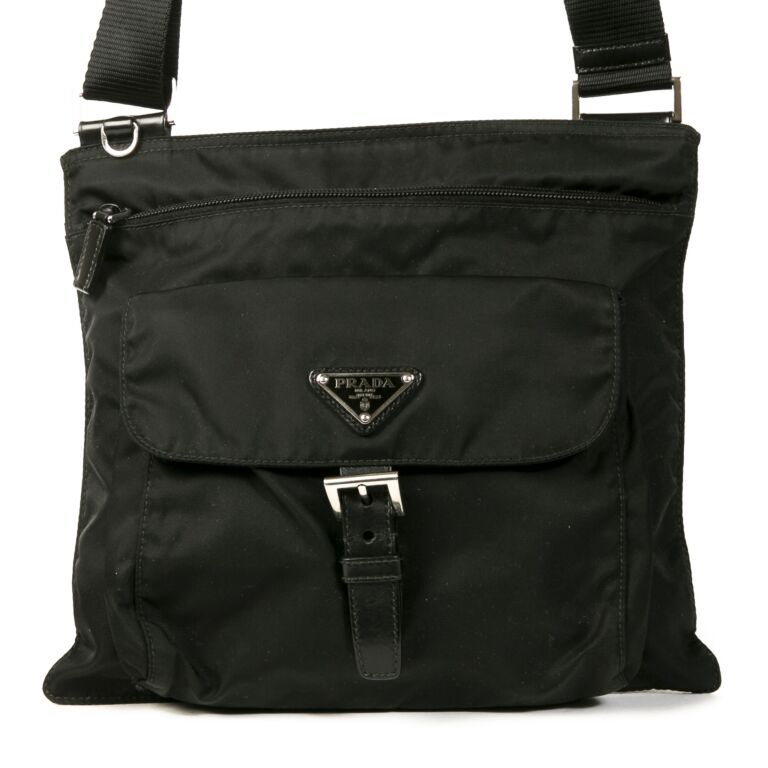 Prada Black Nylon Messenger Bag ○ Labellov ○ Buy and Sell Authentic Luxury