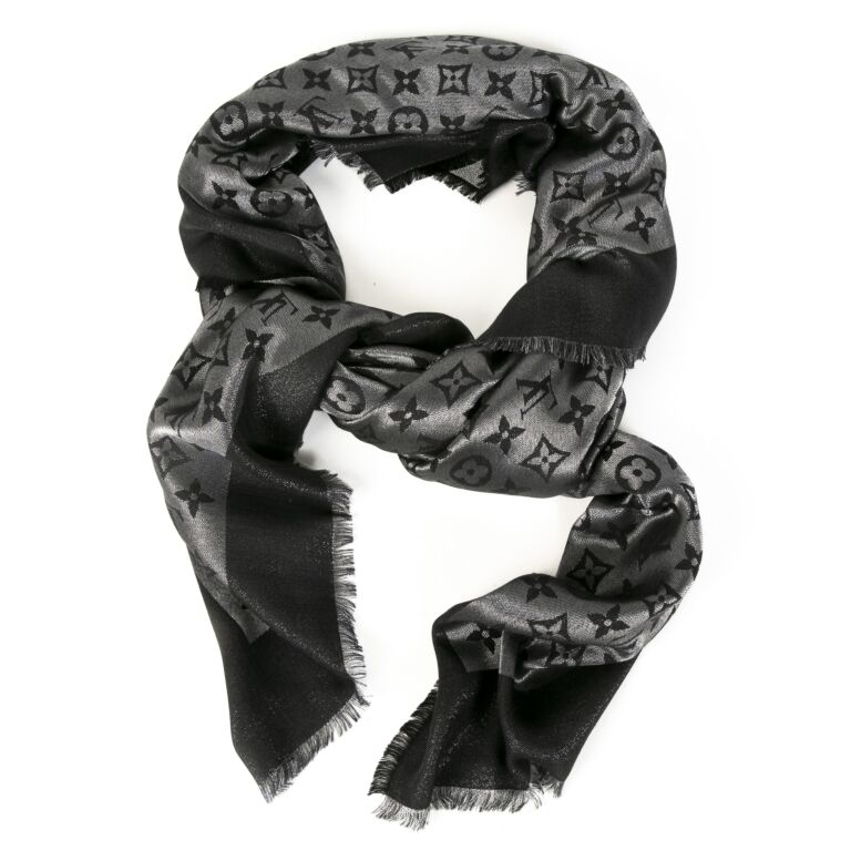 Louis vuitton classic scarf best sale