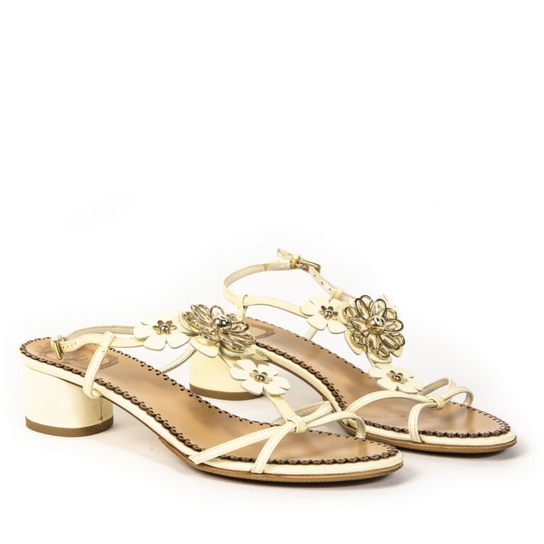 Christian Dior White Flower Sandal Heels - Size 37,5