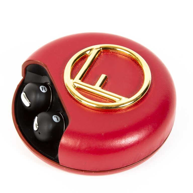 Labellov Fendi Red Logo Embellished 