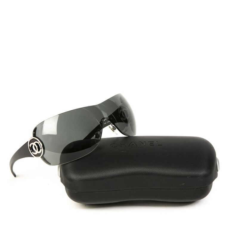 Chanel CC Shield Sunglasses ○ Labellov ○ Buy and Sell Authentic Luxury