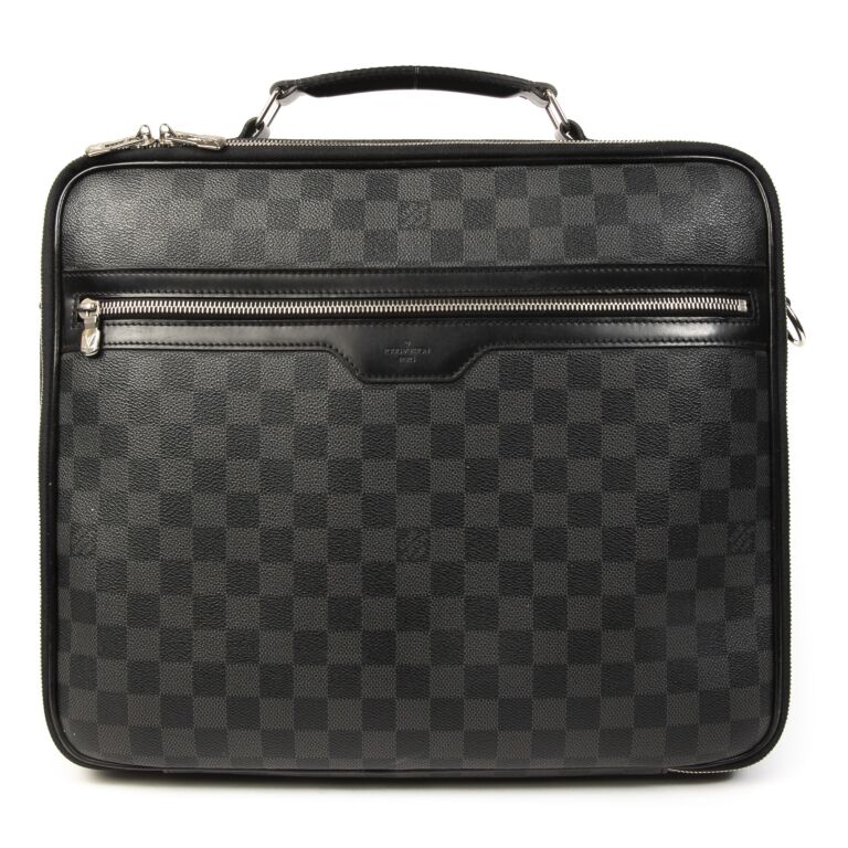 Louis Vuitton laptop bag  Louis vuitton laptop bag, Louis vuitton