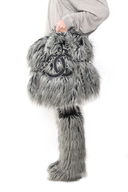 Gorgeous Chanel Tote Bag in grey rabbit fur and blue alcantara at 1stDibs