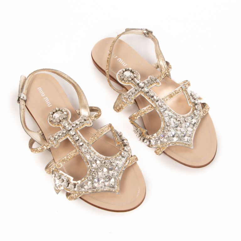 【MiuMiu】クリスタル ミュール Bergdorf Goodman Miu Miu Crystal-Embellished Slingback