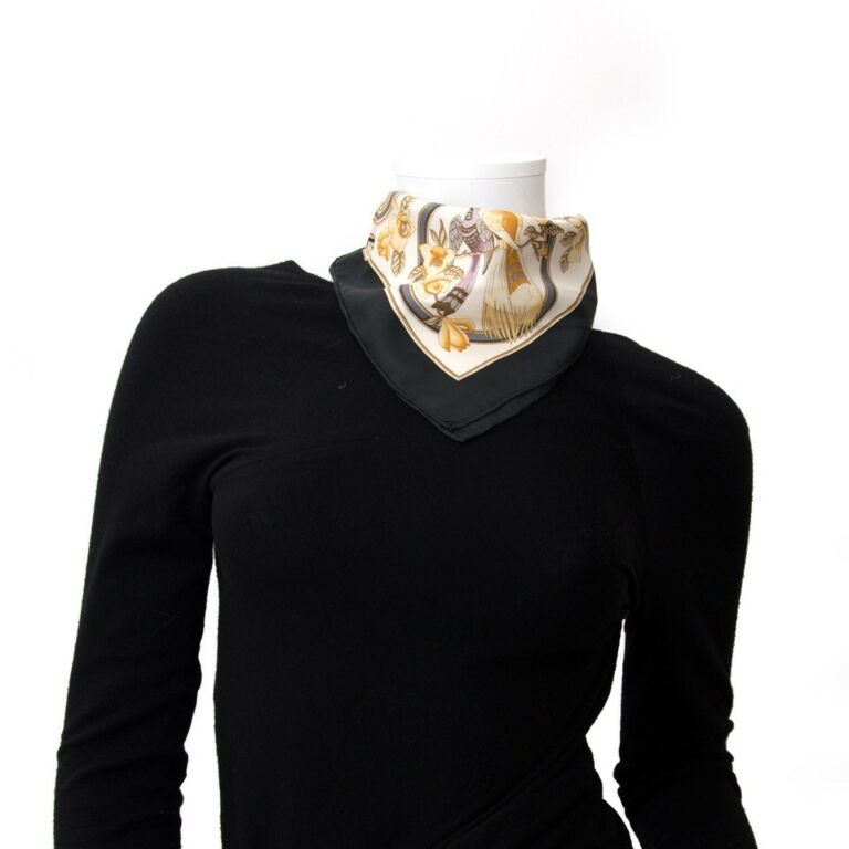 Hermès Mini Silk Carré CarraÃ¯bes ○ Labellov ○ Buy and Sell