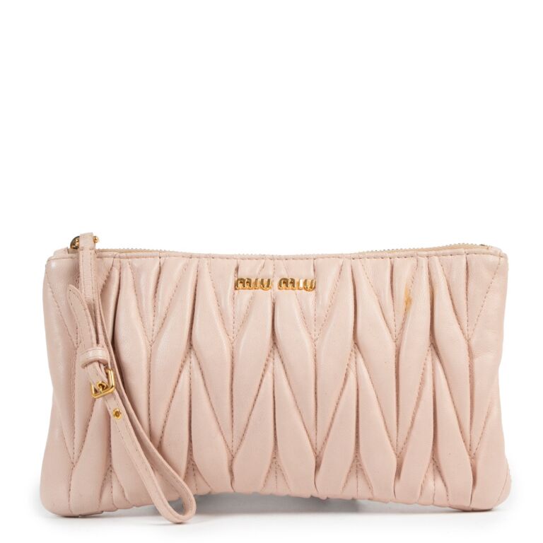 Miu Blush Pink Matelassé Leather Clutch ○ Labellov ○ Buy Sell Luxury