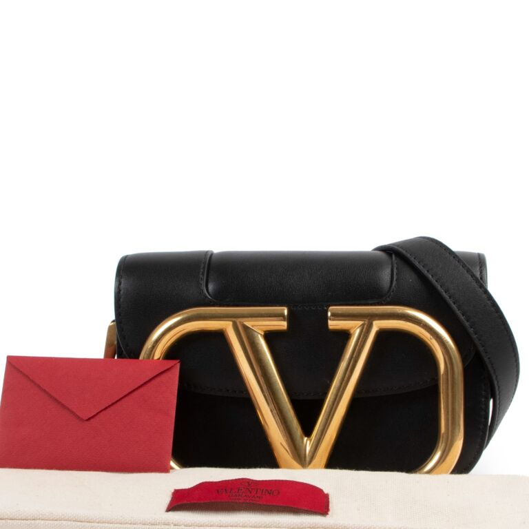 Bag Talk: Valentino SuperVee