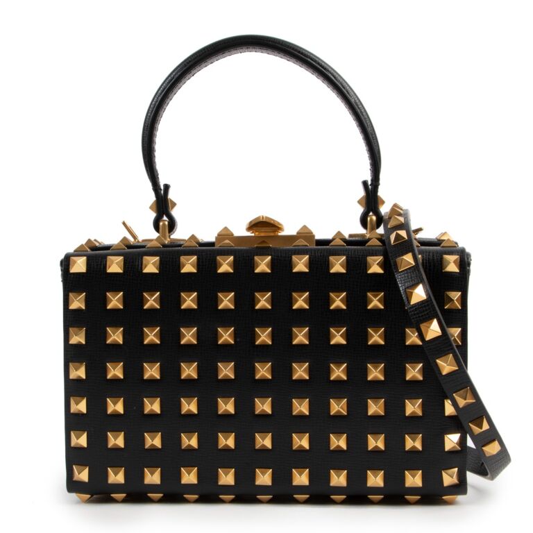 Valentino Garavani Rockstud Alcove Box Bag ○ Labellov