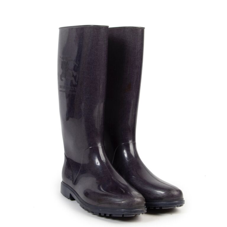 Burberry emblem sale wellington boots