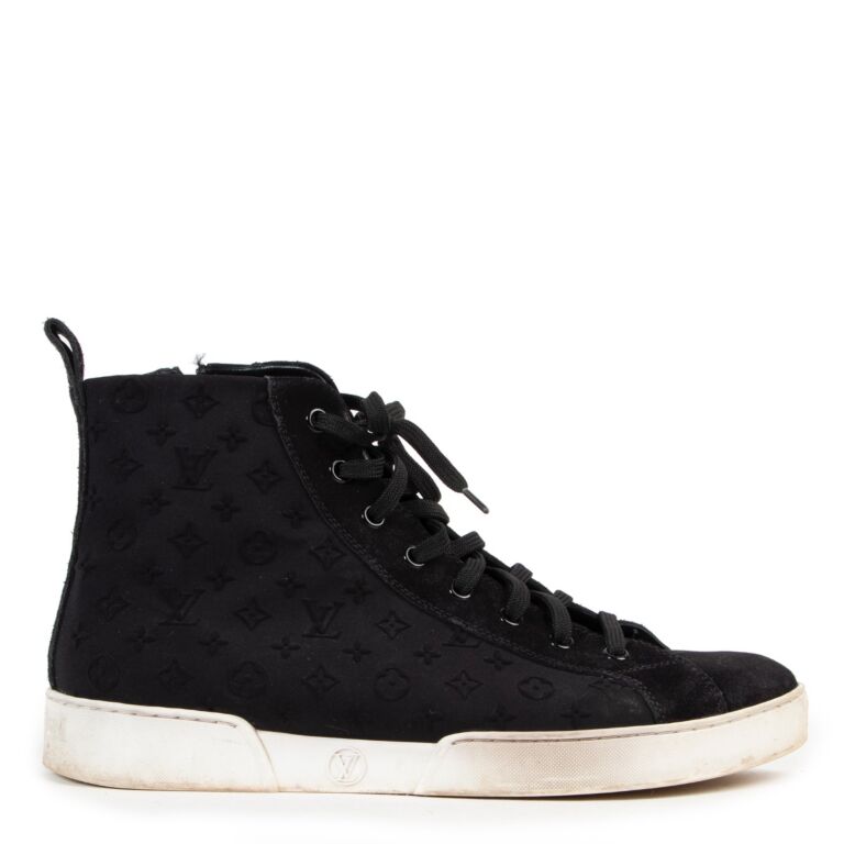 LOUIS VUITTON SHOES 38 BLACK MONOGRAM LEATHER SNEAKERS SNEAKERS SHOES  ref.329740 - Joli Closet