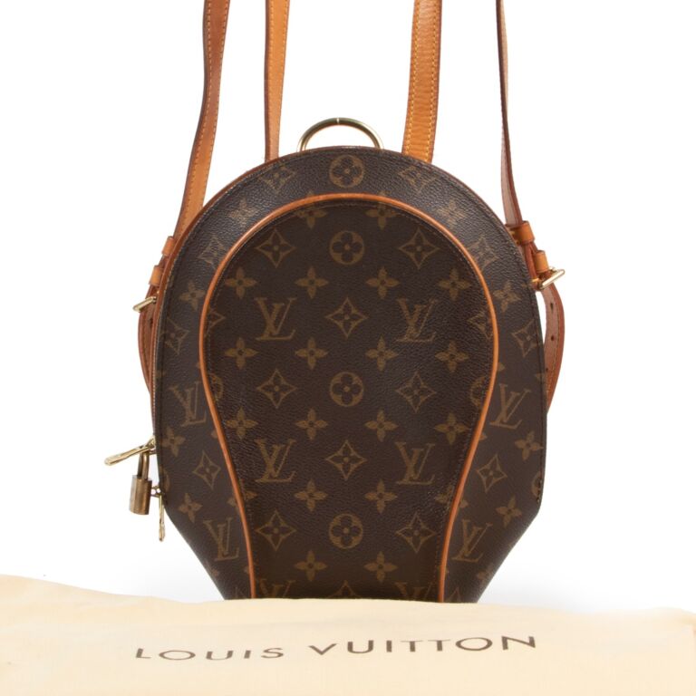 Shop Louis Vuitton MONOGRAM 2023 SS LOUIS VUITTON Roll Top Backpack by  Bellaris