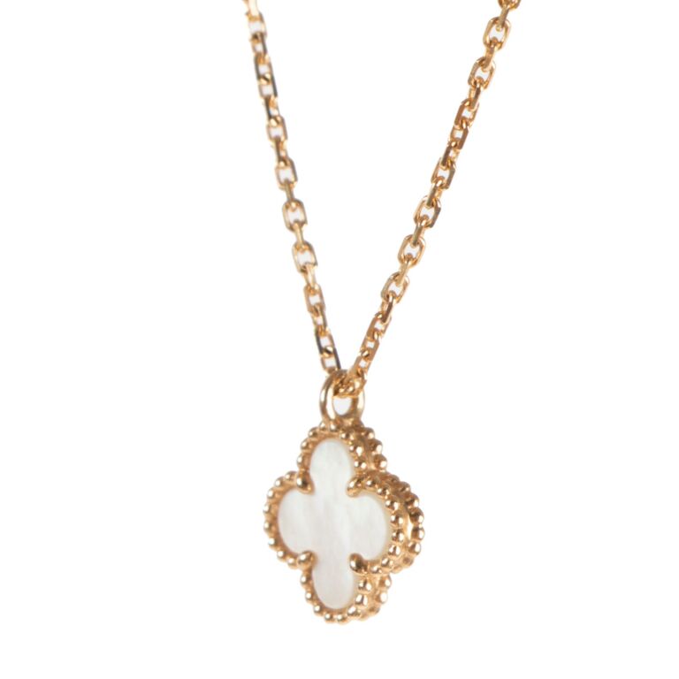Van Cleef & Arpels Vintage Alhambra Pendant Necklace Guilloche 18K White  Gold | eBay