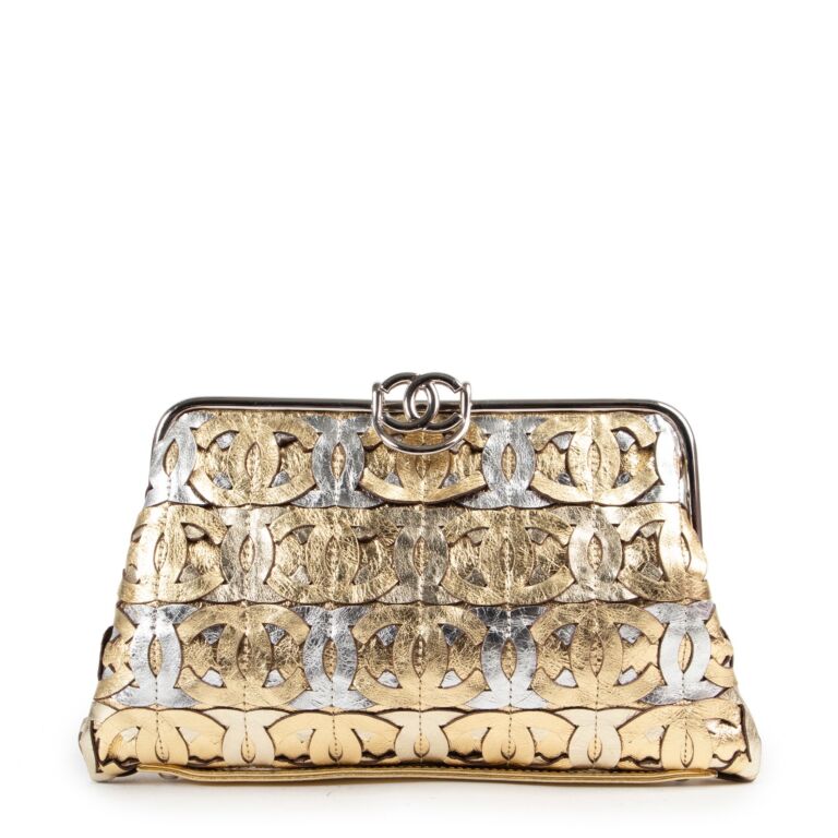 Chanel Silver & Gold Metallic Leather Clutch ○ Labellov ○ Buy and Sell  Authentic Luxury