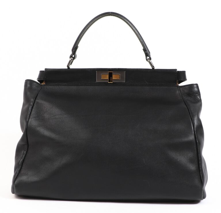 Black tote with leopard lining top