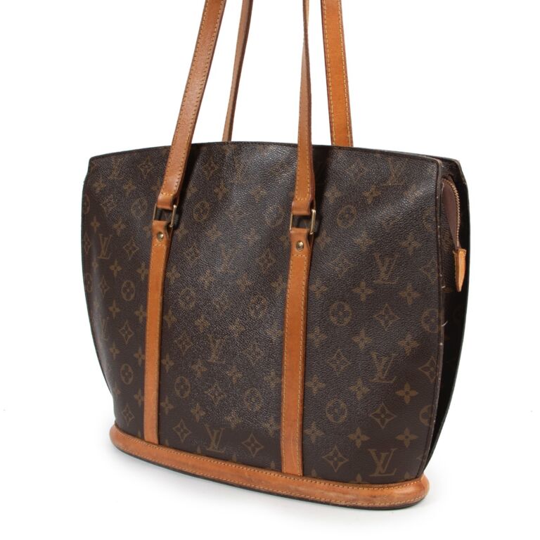 Louis Vuitton Monogram Shoulderbag ○ Labellov ○ Buy and Sell