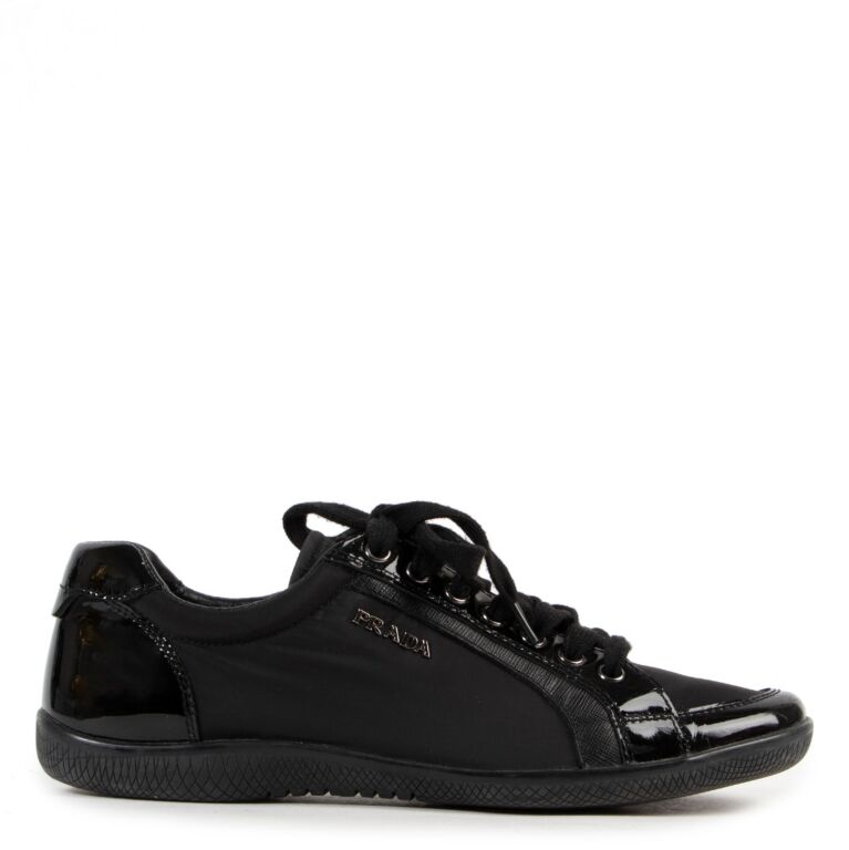 Prada black store trainers womens