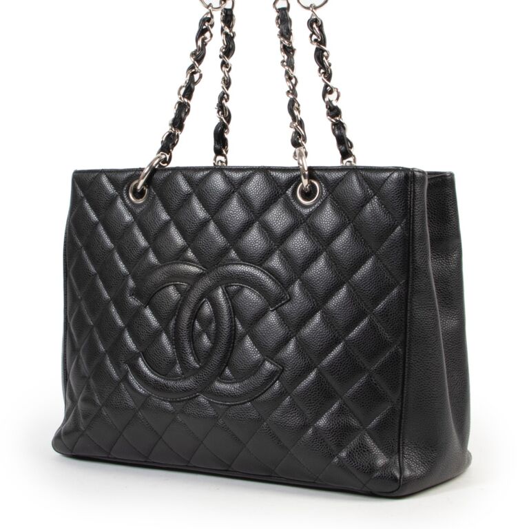 CHANEL Caviar Chain Shoulder Shopping Tote Bag Black Quilted Purse