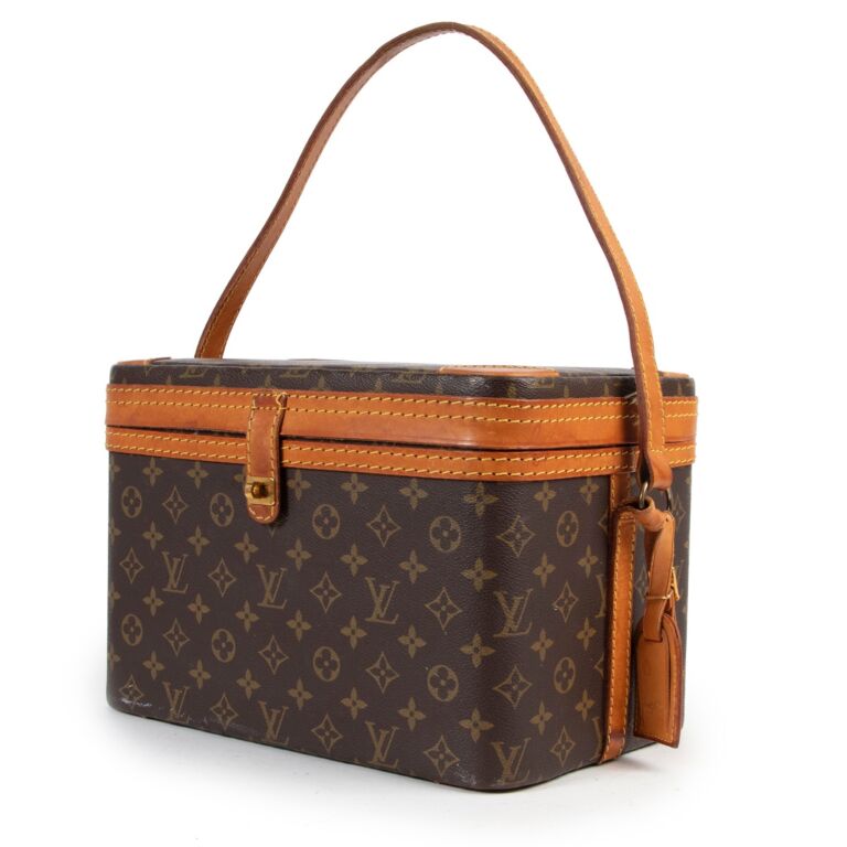 Louis Vuitton Monogram Train Case Vanity Bag ○ Labellov ○ Buy and Sell  Authentic Luxury