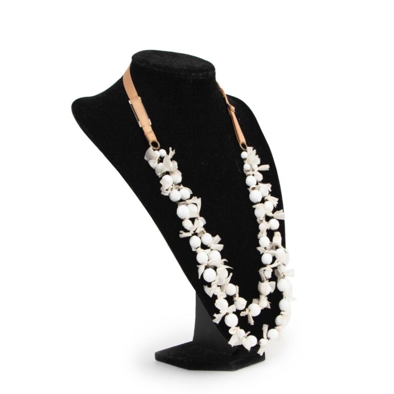 Prada White Pearl Necklace Labellov Buy and Sell Authentic