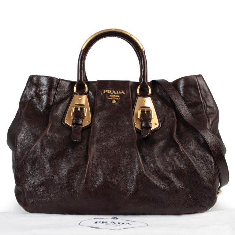 Prada tan leather handbag store