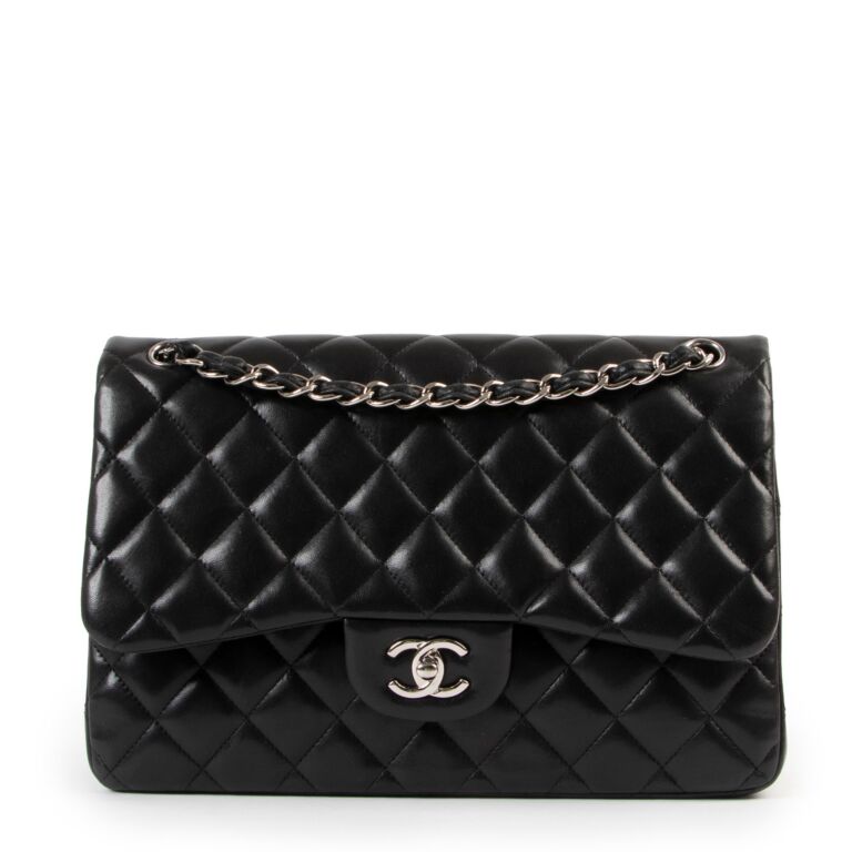 Chanel Vintage Black Jumbo Classic Flap Bag 24k GHW Lambskin