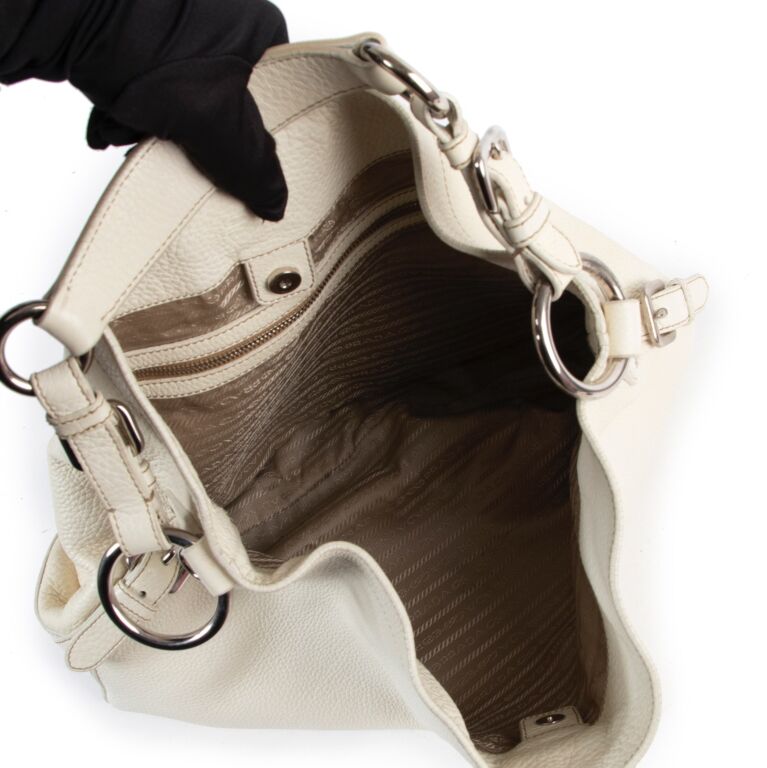 Prada White Shoulder Bag ○ Labellov ○ Buy and Sell