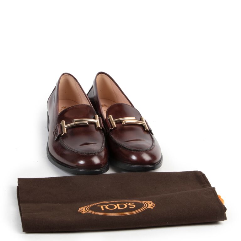 Tod's burgundy loafers shop