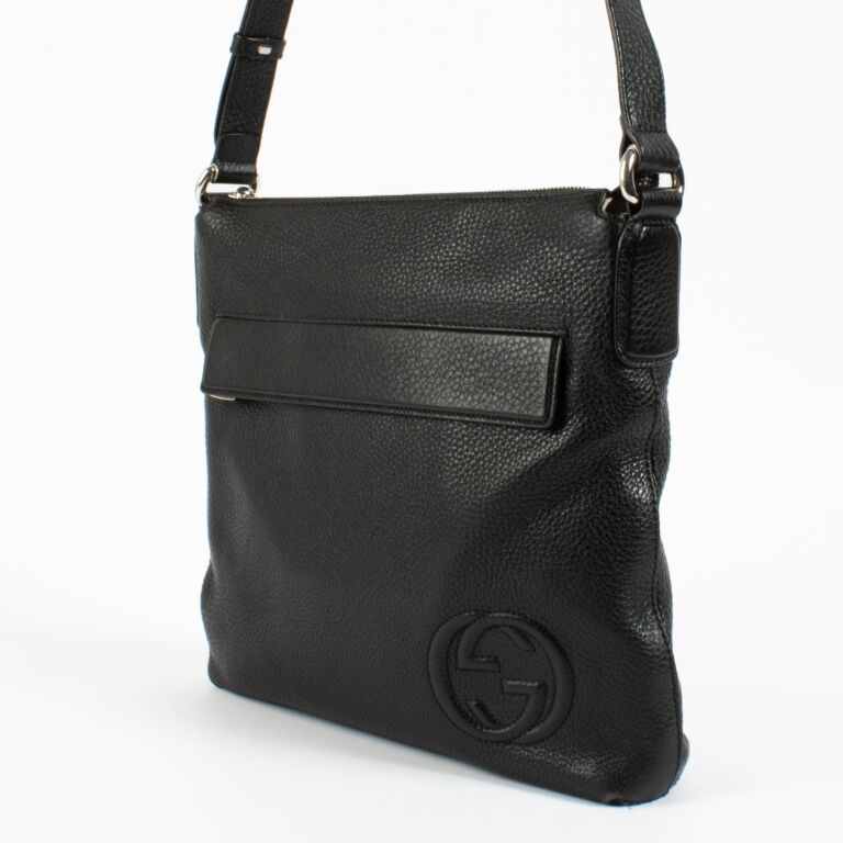 【GUCCI】INTERLOCKING G MESSENGER BAG Gucci Black Leather Interlocking G Messenger Bag ○ Labellov