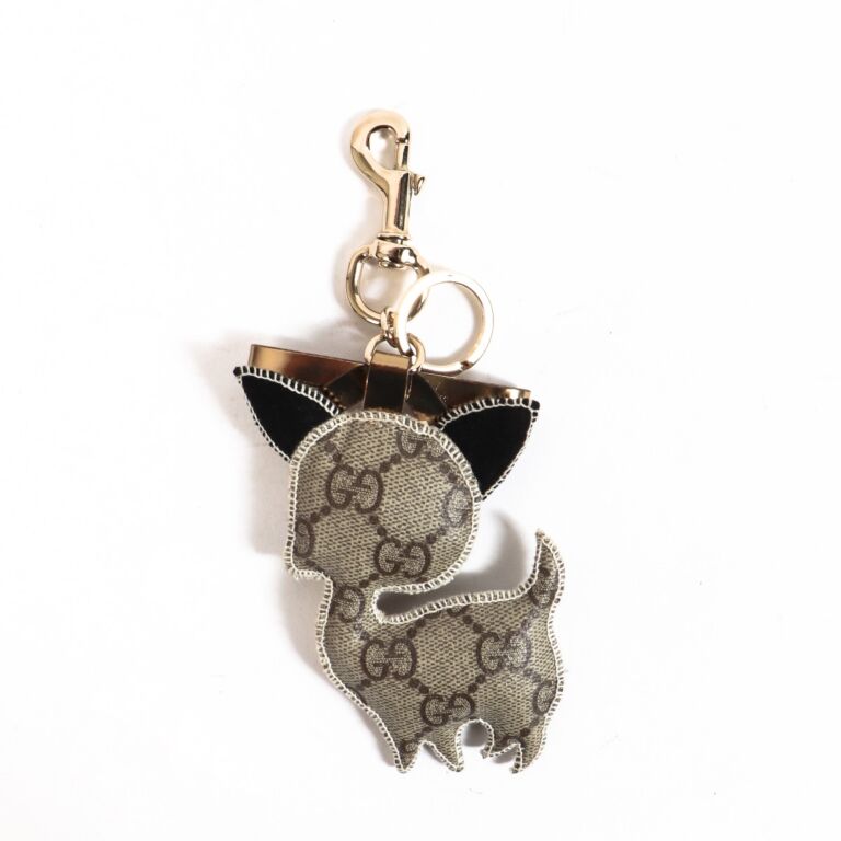 Gucci GG Supreme Guccioli Brando Chihuahua Keychain Charm