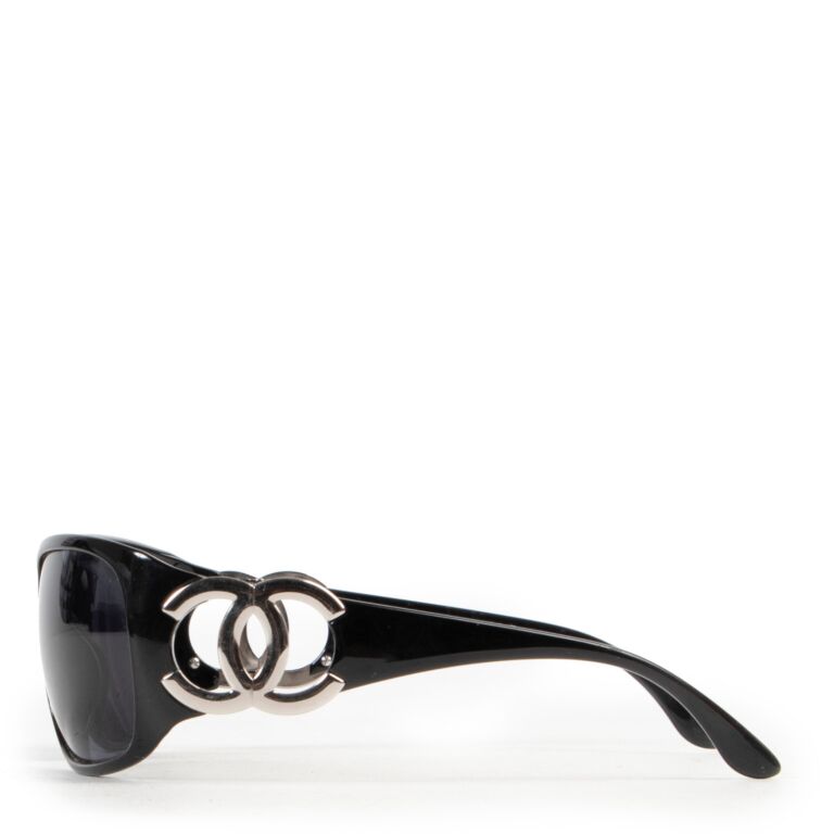 Chanel Black CC Sunglasses ○ Labellov ○ Buy and Sell