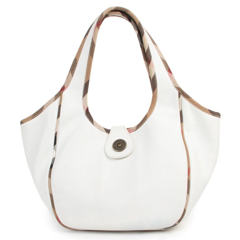 Burberry shoulder 2025 bag white