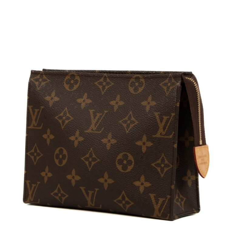 Louis Vuitton Monogram Canvas Toilette Poche 19 Toiletry Pouch