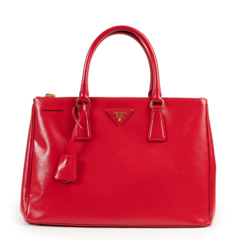 Prada Red Saffiano Patent Leather Galleria Shoulder Bag
