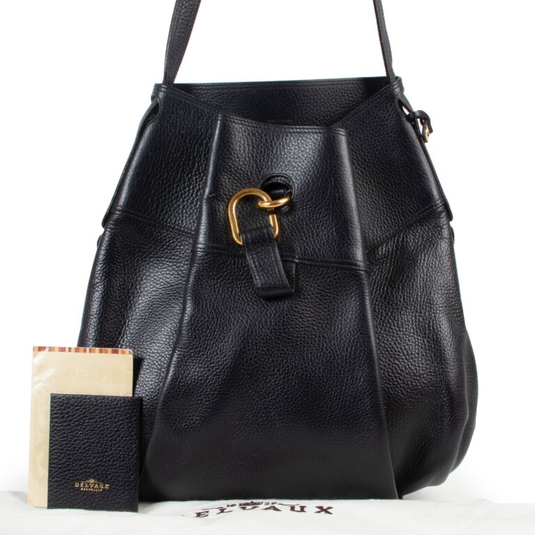 Handtas delvaux store