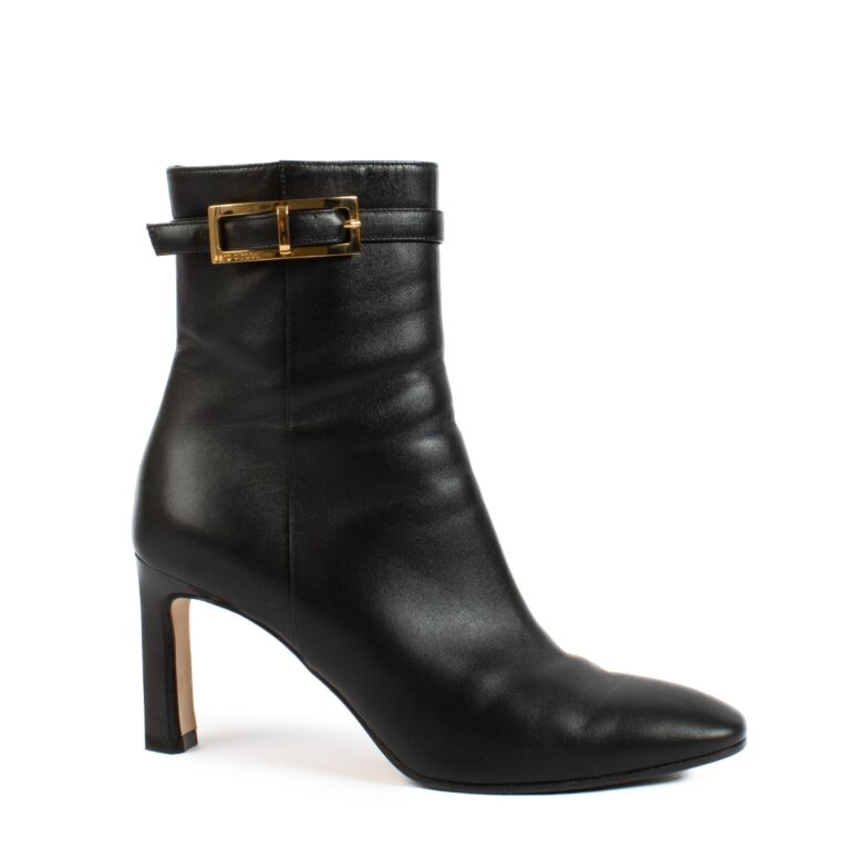 Heeled boots size 5 outlet