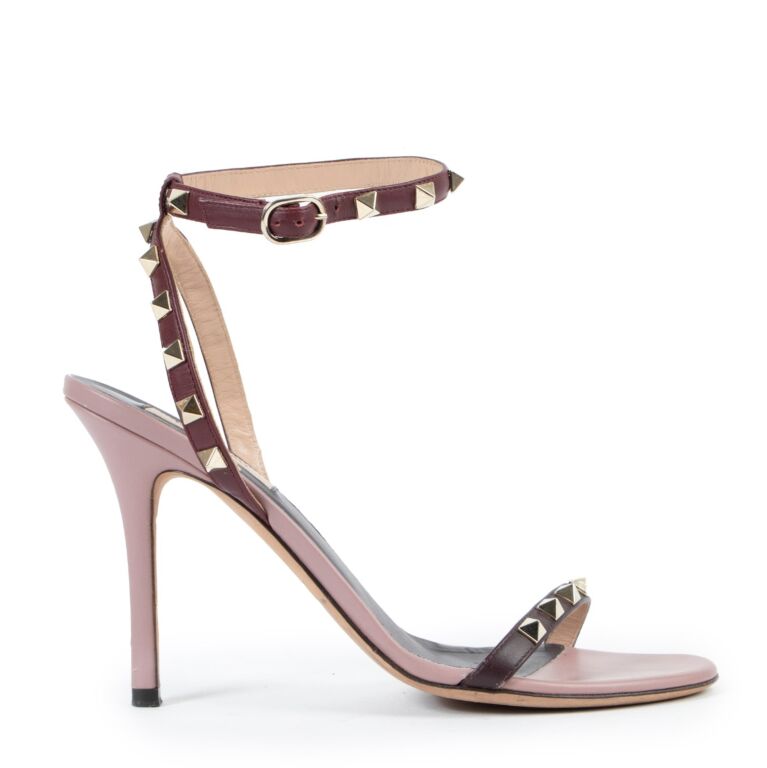 Valentino rockstud shoes sale sales