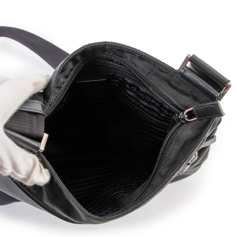 Prada Tessuto Ring Bag in Black/Navy Excellent preloved condition