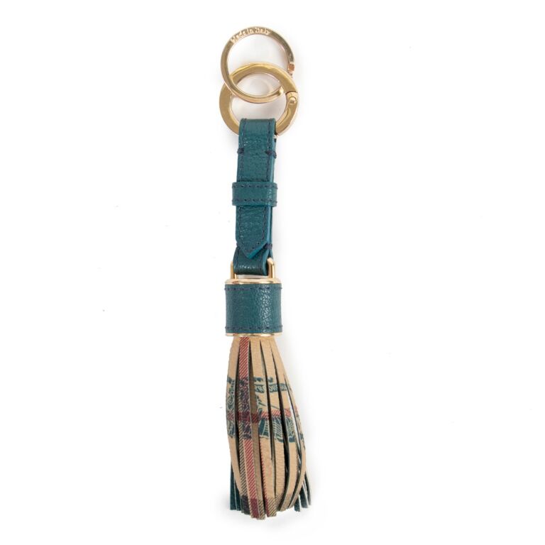 Burberry leather keychain shop