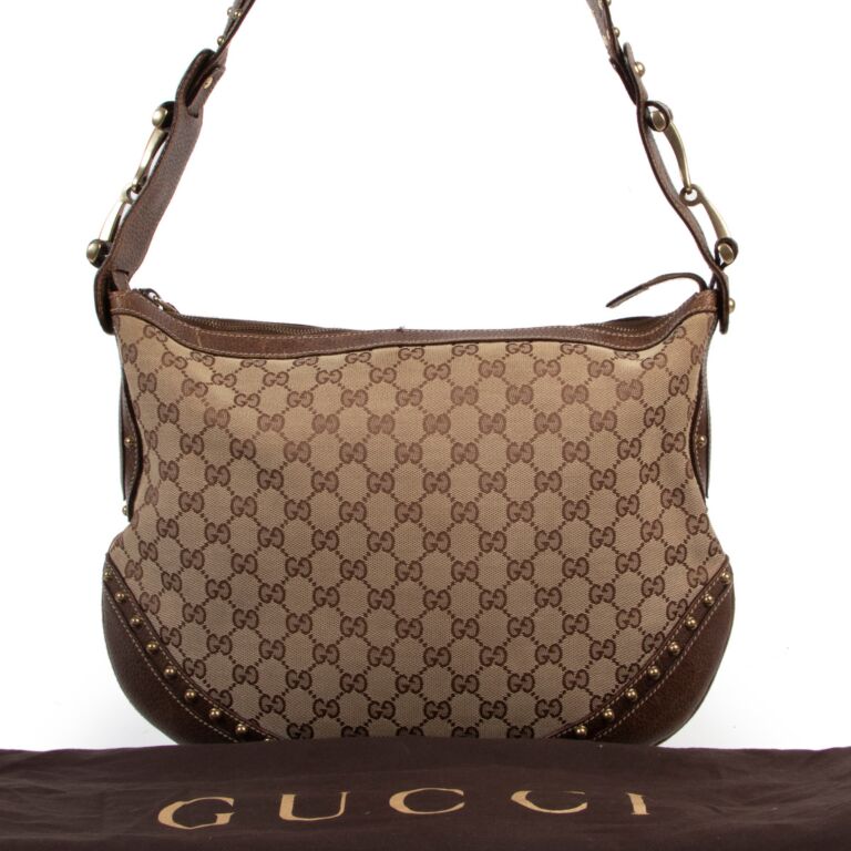 Gucci pelham studded hobo sale