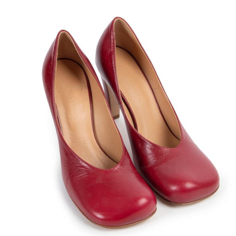 Bottega Veneta Bloc Red Pumps - Size 38 ○ Labellov ○ Buy