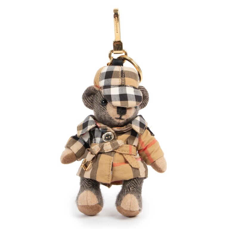 Burberry clearance bear keychain
