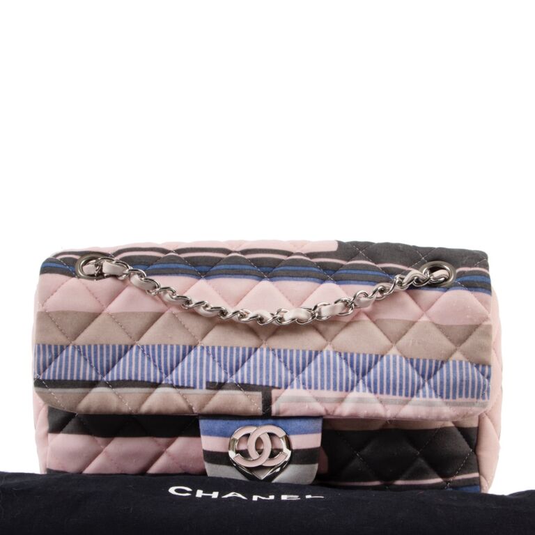 fabric chanel flap bag medium