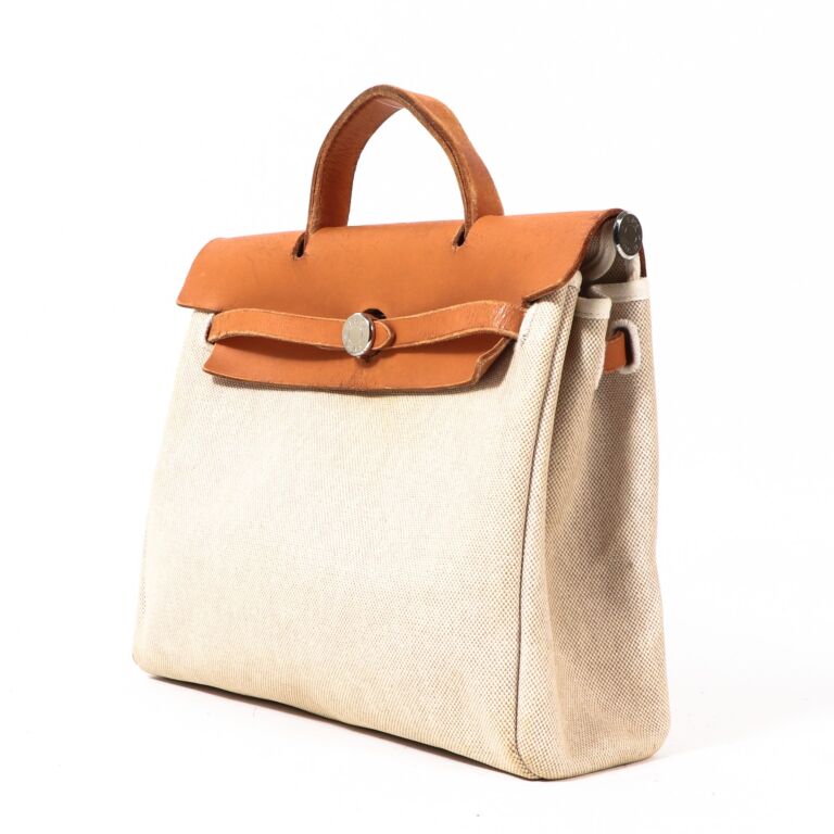 Herbag second sale hand
