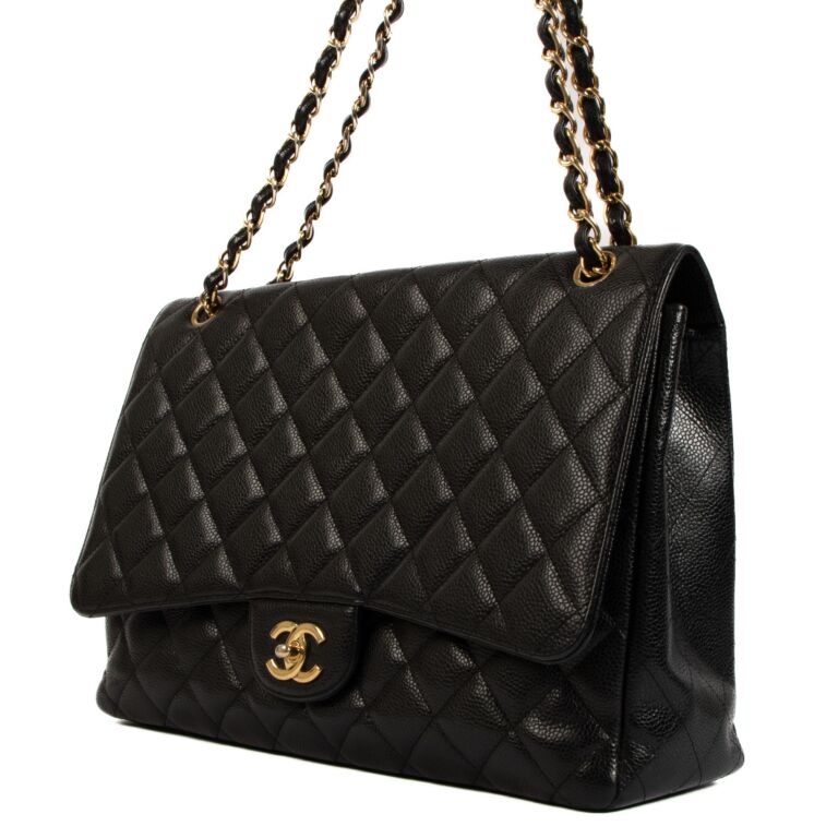 black and white chanel flap bag caviar