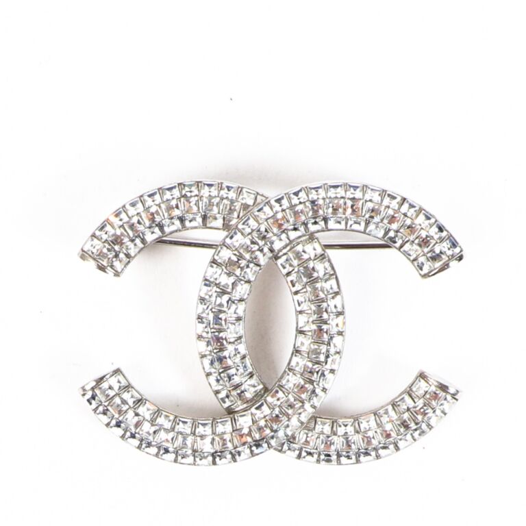 Chanel Silver Brooch Labellov Buy and Sell Authentic Luxury