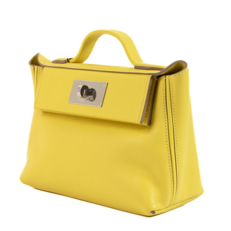 Hermès 24/24 21 Lime Swift PHW ○ Labellov ○ Buy and Sell Hermès 24/24 21 Lime Swift PHW ○ Labellov ○ Buy and Sell