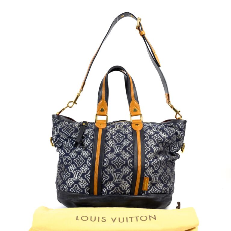 Louis Vuitton Limited Edition Aviator Marine Shoulder Bag ○ Labellov ○ Buy  and Sell Authentic Luxury