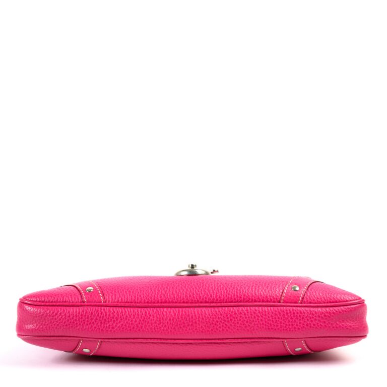 Burberry Pink Leather Shoulder Bag ○ Labellov ○ Buy and